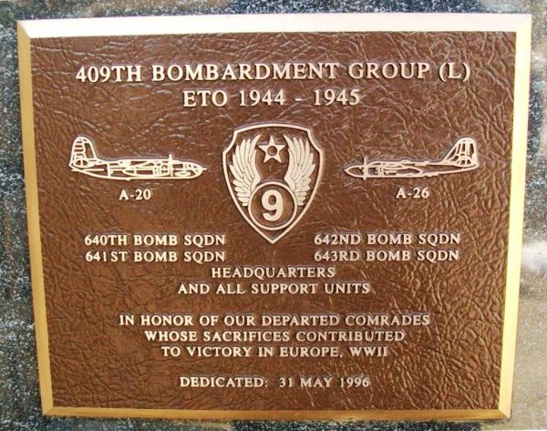 409TH BOMBARDMENT GROUP (L) WAR MEMORIAL PLAQUE