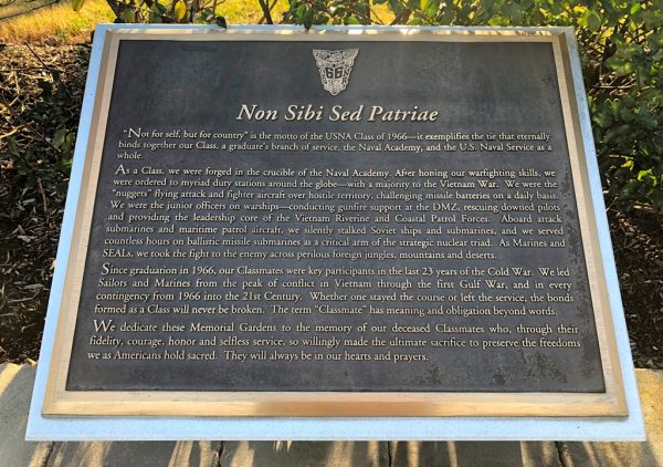 NON SIBI PATRIAE MEMORIAL PLAQUE