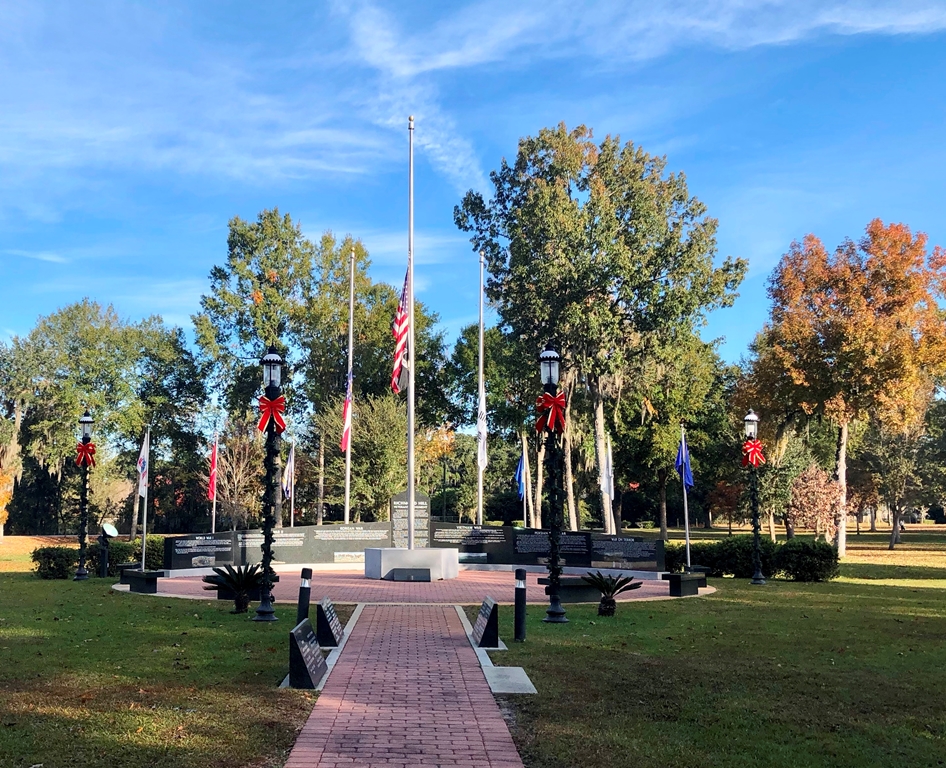 RICHMOND HILL VETERANS MONUMENT