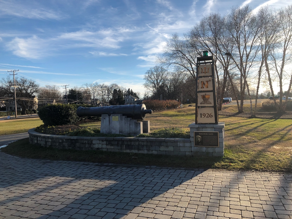 SMEDBERG GATE MEMORIAL