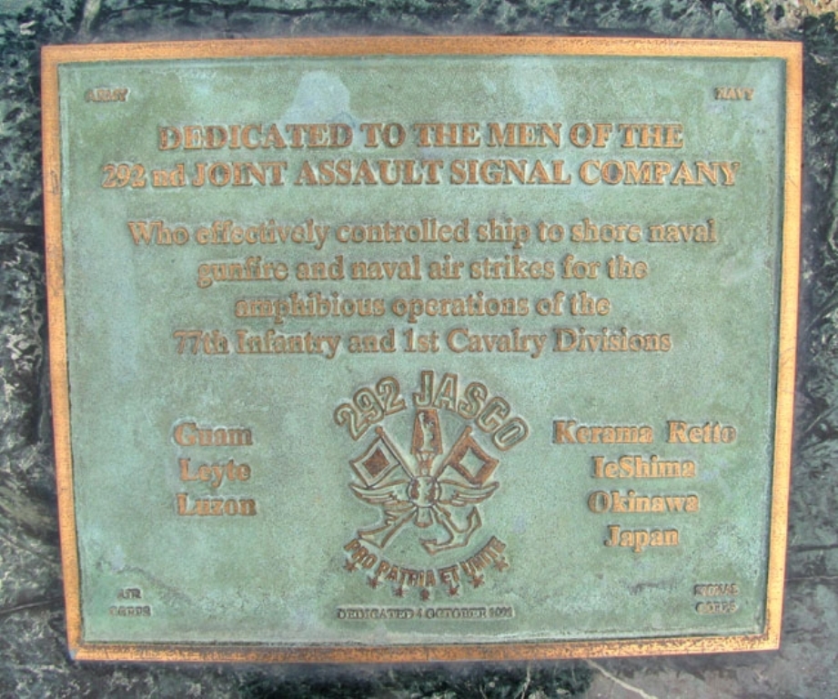 292ND JOINT ASSAULT SIGNAL COMPANY WAR MEMORIAL PLAQUE