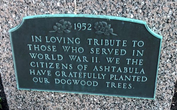 ASHTABULA WORLD WAR II MEMORIAL PLAQUE