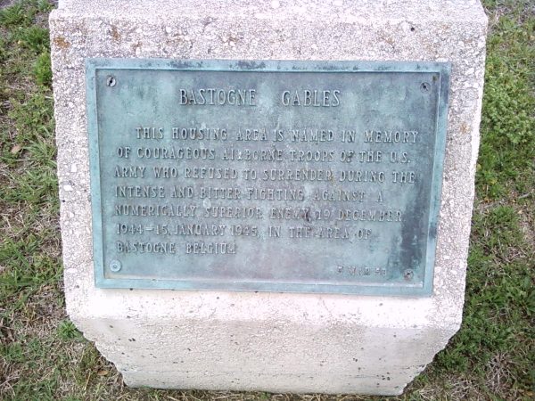 BASTOGNE GABLES WAR MEMORIAL PLAQUE