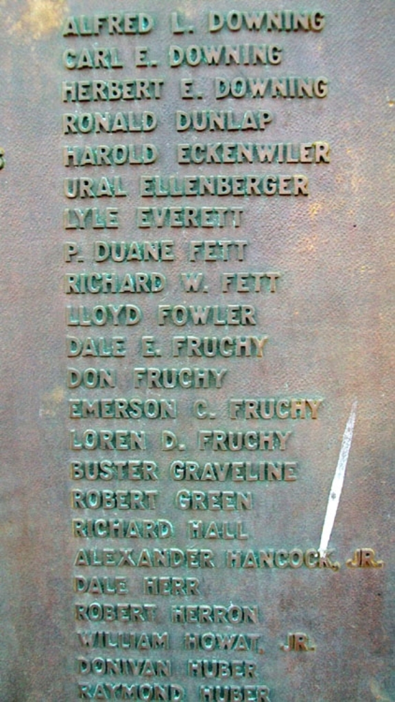 BEAVERDAM & VICINITY WORLD WAR II MEMORIAL PLAQUE D