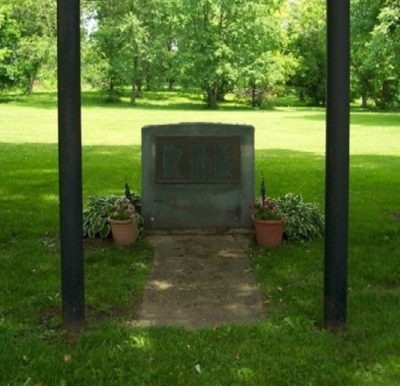 BRANDON WORLD WAR II HONOR ROLL MEMORIAL