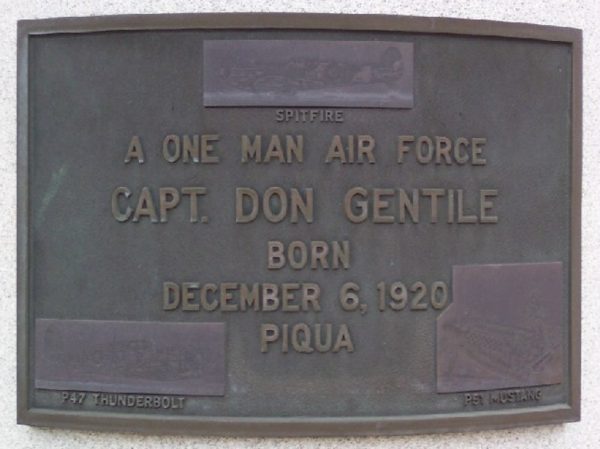 CAPT. DON GENTILE WAR MEMORIAL PLAQUE