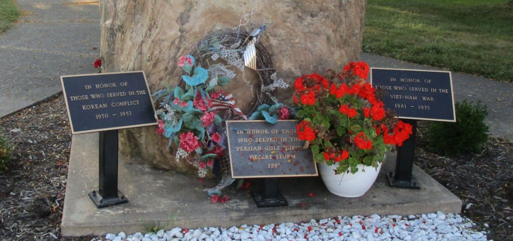 LYNDONVILLE WAR VETERANS MEMORIAL PLAQUES