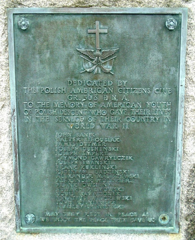 POLISH AMERICAN CITIZENS CLUB WORLD WAR II MEMORIAL PLAQUE
