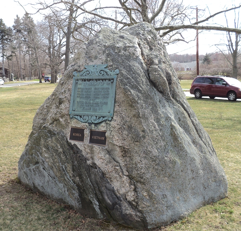 SETAUKET WORLD WAR II MEMORIAL