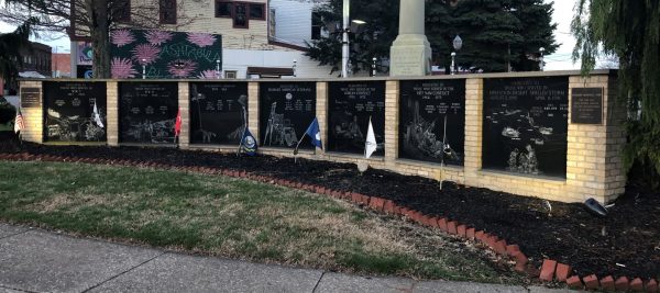 THIS VETERANS MEMORIAL