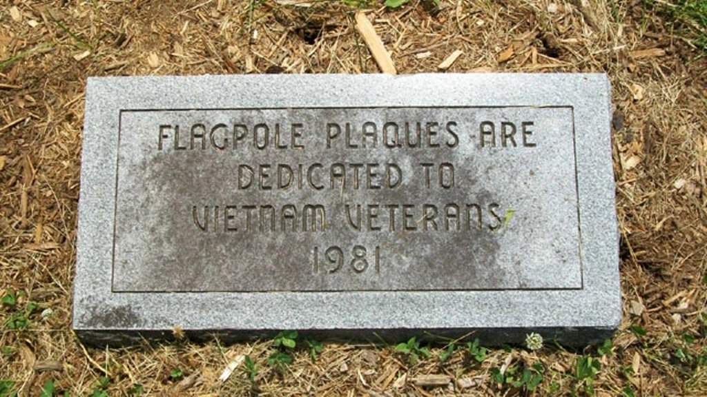 VFW POST 9473 WAR MEMORIAL FLAGPOLE TABLET