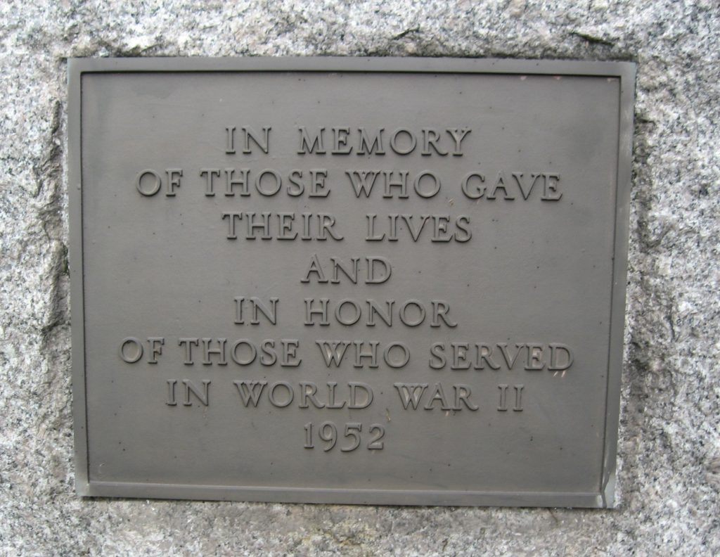 YORKTOWN WORLD WAR II MEMORIAL PLAQUE