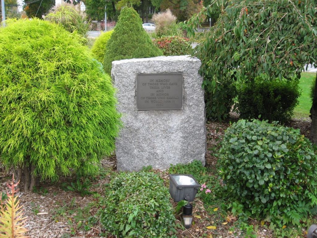 YORKTOWN WORLD WAR II MEMORIAL