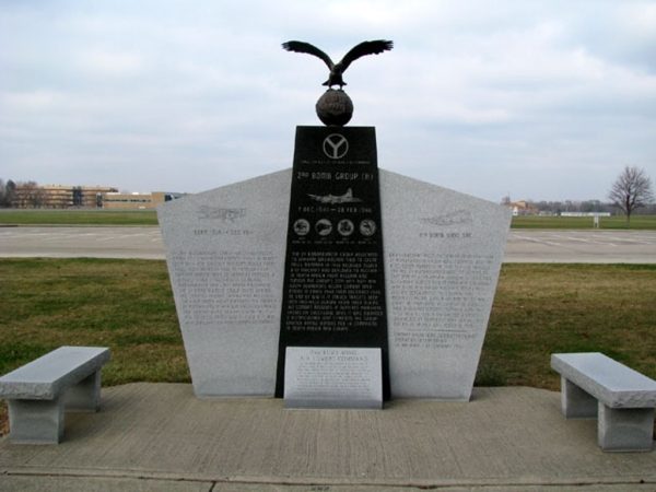 2ND BOMB GROUP (H) WAR MEMORIAL FRONT
