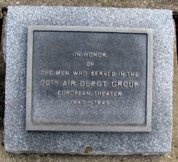 30TH AIR DEPOT GROUP WAR MEMORIAL PLAQUE
