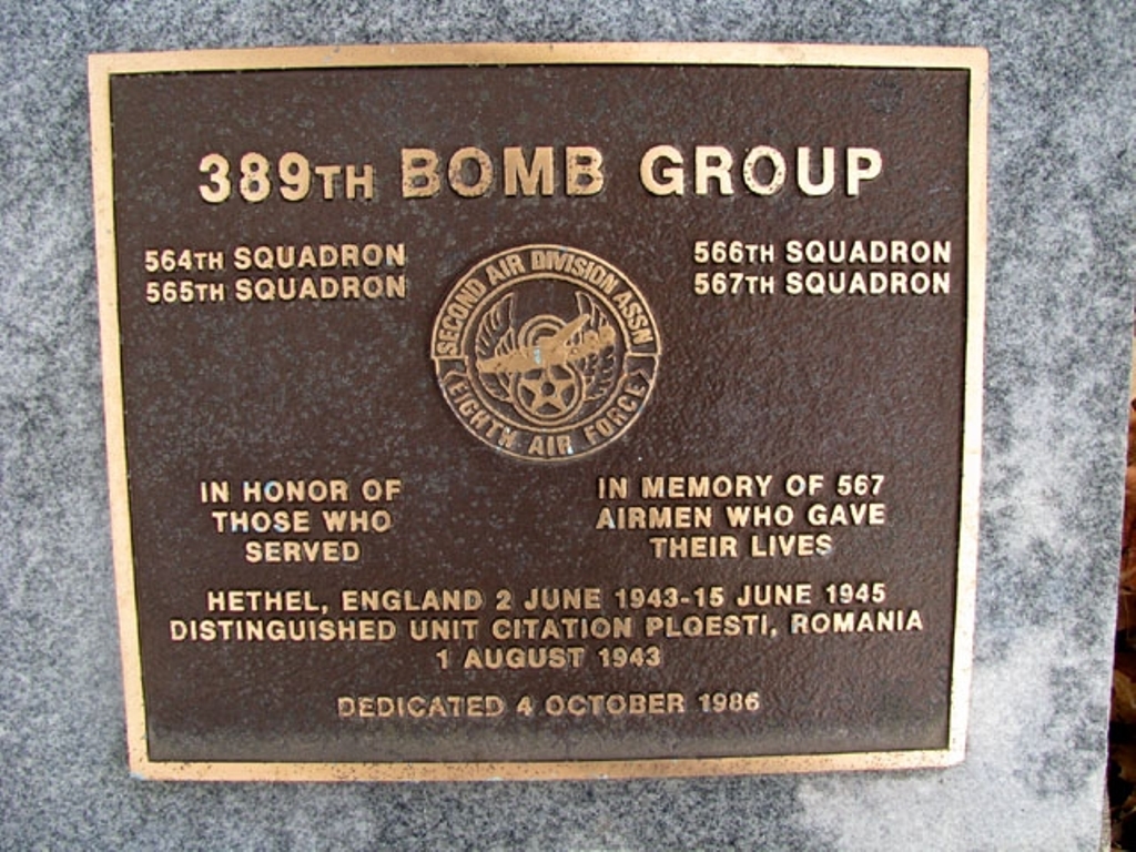 389TH BOMB GROUP WAR MEMORIAL PLAQUE