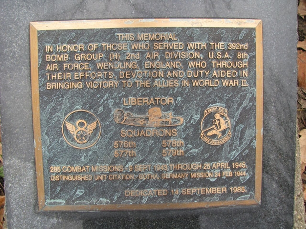 392ND BOMB GROUP (H) WAR MEMORIAL PLAQUE