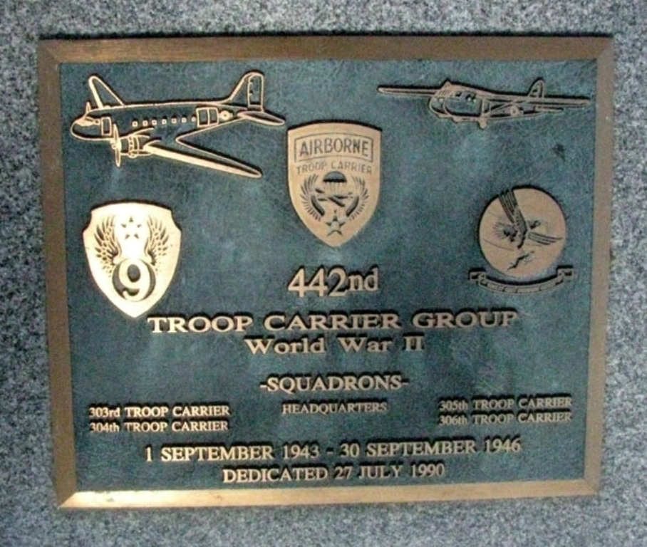 442ND TROOP CARRIER GROUP WAR MEMORIAL PLAQUE