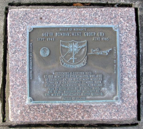 467TH BOMBARDMENT GROUP (H) WAR MEMORIAL PLAQUE