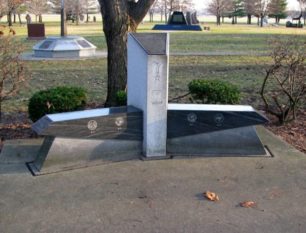 483RD BOMBARDMENT GROUP (H) WAR MEMORIAL