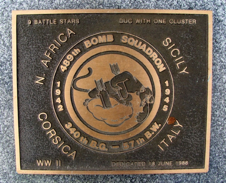 489TH BOMB SQUADRON WAR MEMORIAL PLAQUE