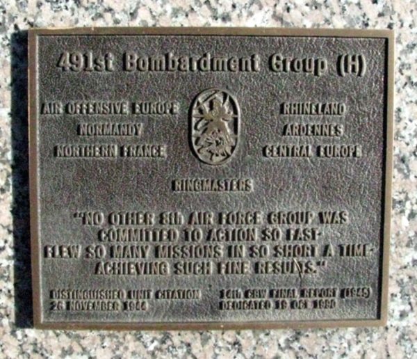 491ST BOMBARDMENT GROUP (H) WAR MEMORIAL PLAQUE