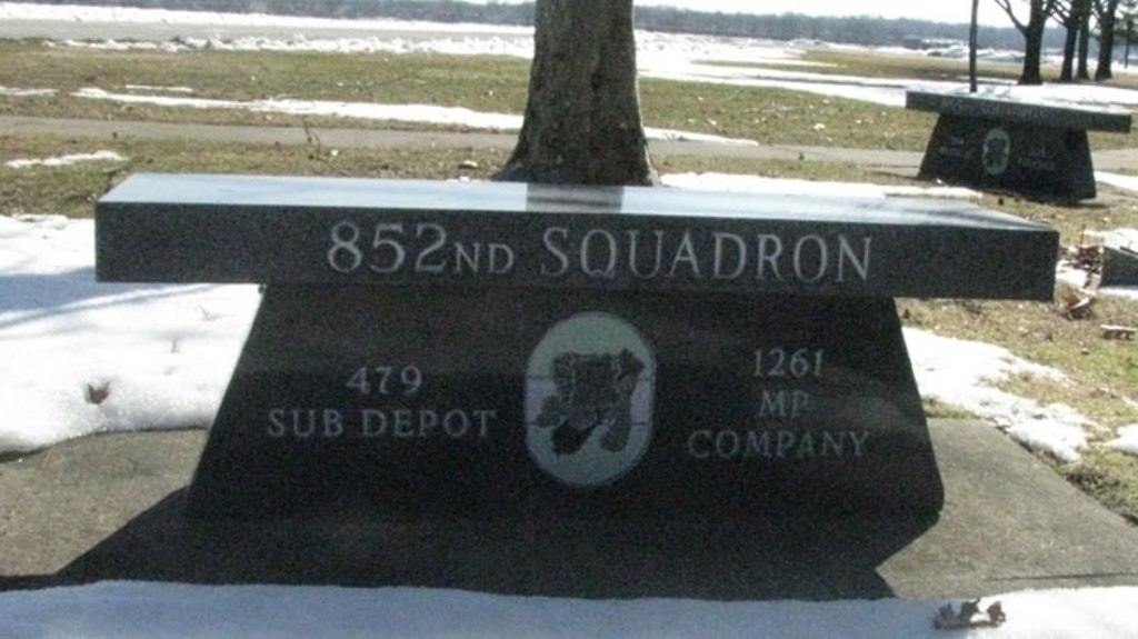 852ND SQUADRON WAR MEMORIAL BENCH