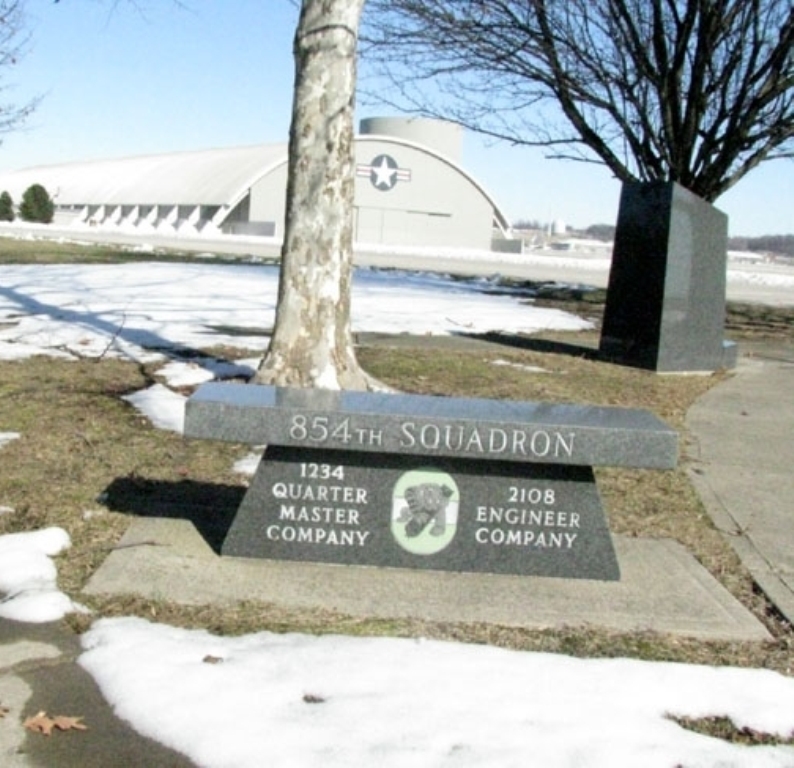 854TH SQUADRON WAR MEMORIAL BENCH