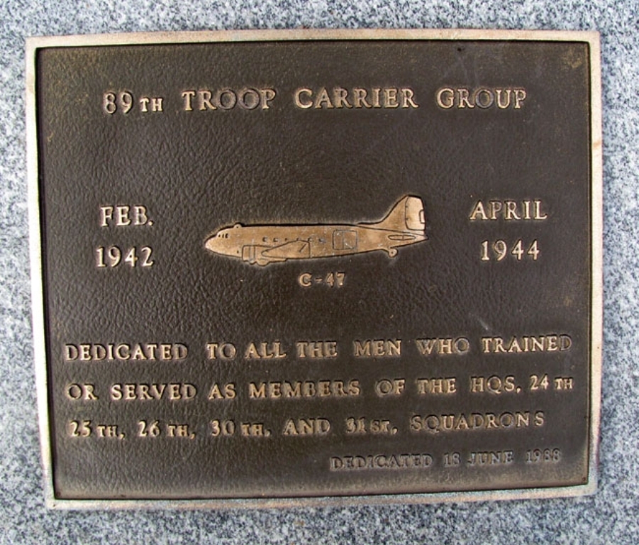 89TH TROOP CARRIER GROUP WAR MEMORIAL PLAQUE