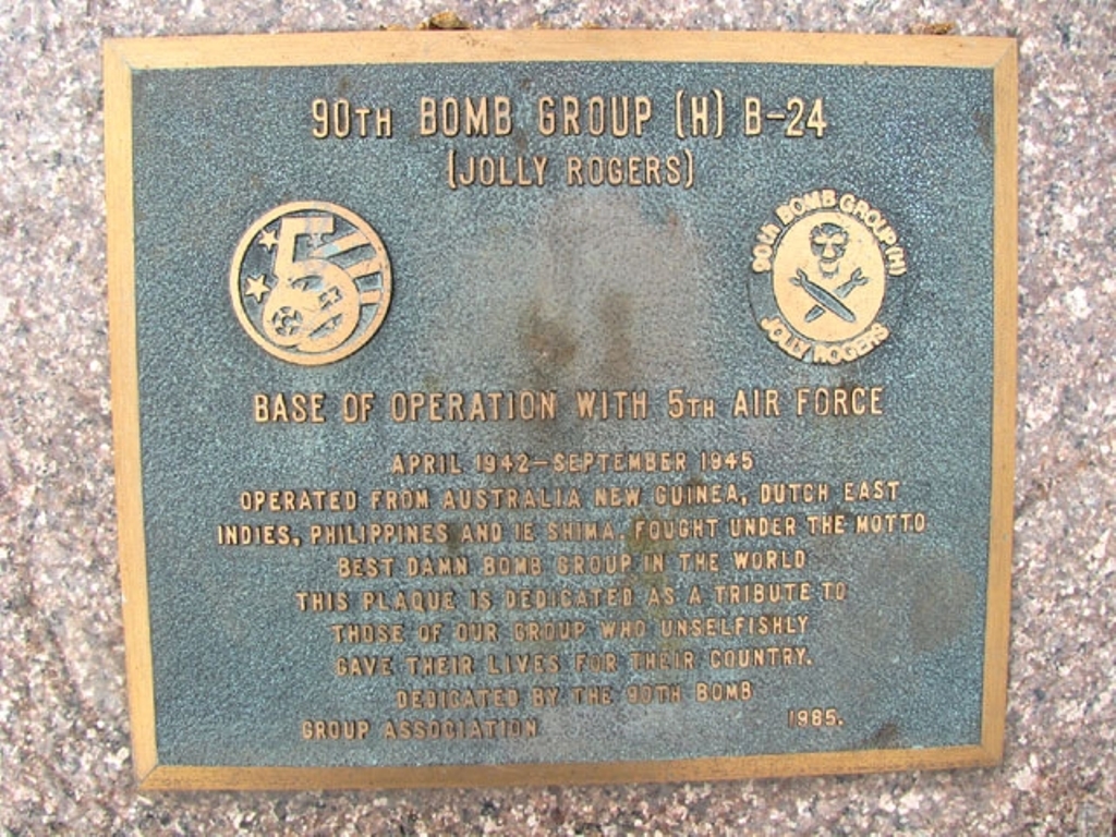 90TH BOMB GROUP (H) B-24 WAR MEMORIAL PLAQUE