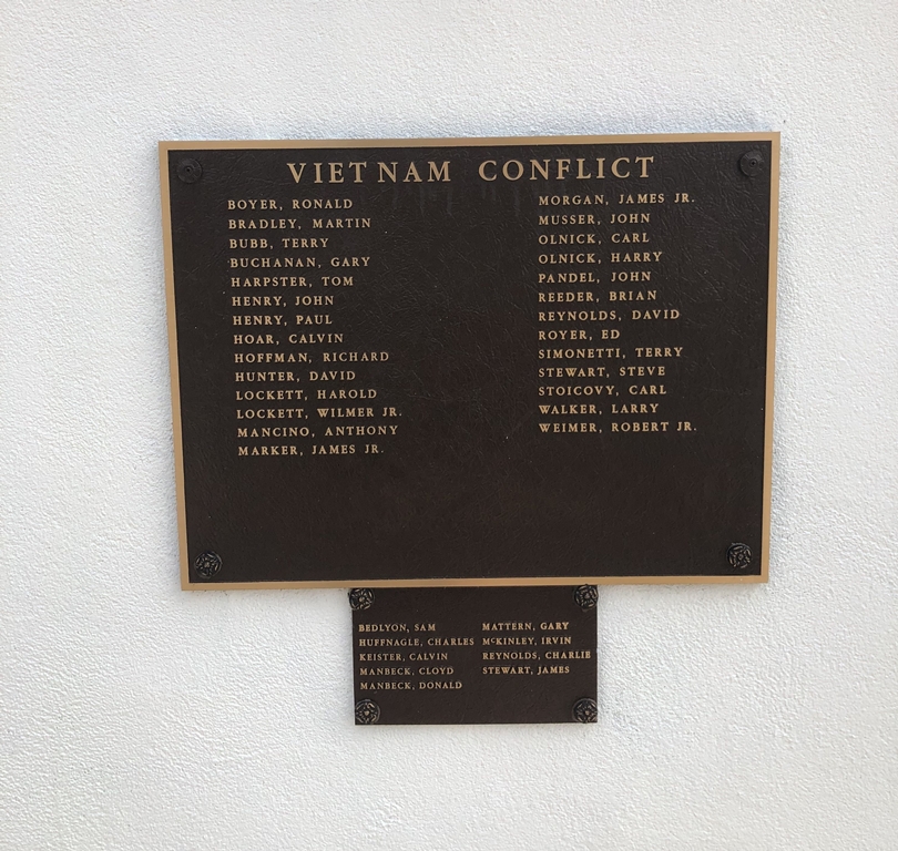 BURNHAM WAR VETERANS MEMORIAL PLAQUE C