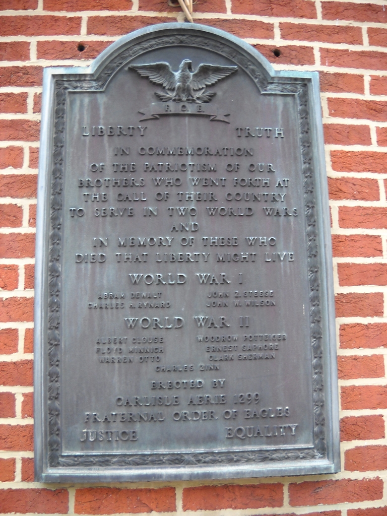 CARLISLE WORLD WARS MEMORIAL PLAQUE