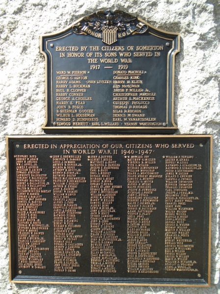 CITIZENS OF SOMERTON WORLD WARS MEMORIAL