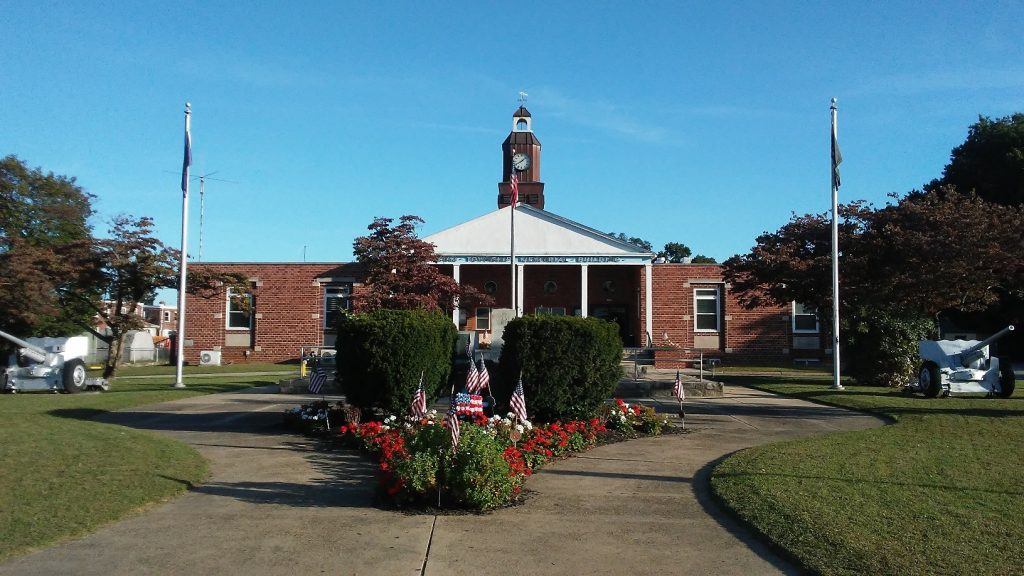TINICUM WAR MEMORIAL WIDE-ANGLE