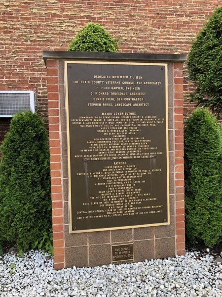 VETERANS MALL MEMORIAL PLAQUE B