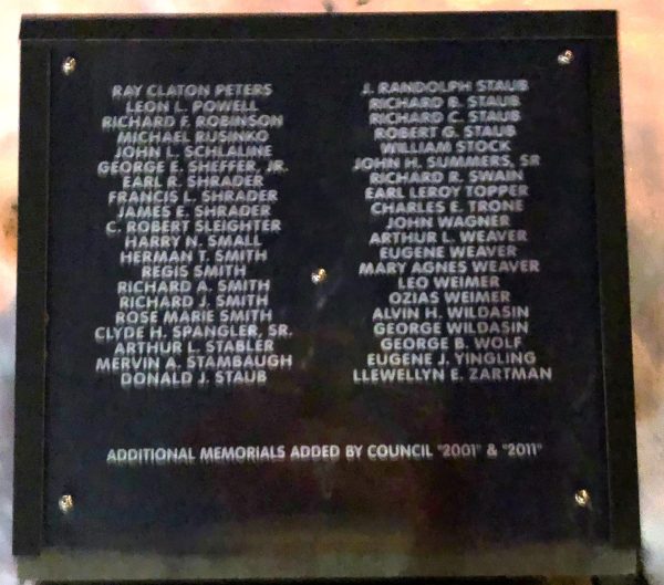 WORLD WAR II VETERANS OF NEW OXFORD MEMORIAL PLAQUE B