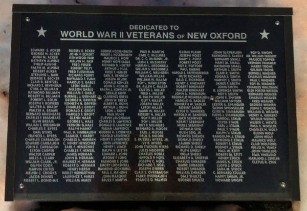 WORLD WAR II VETERANS OF NEW OXFORD MEMORIAL PLAQUE A