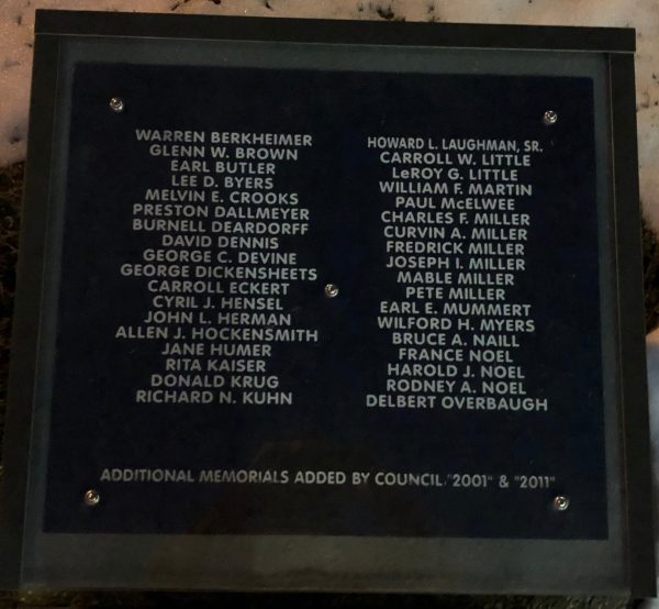 WORLD WAR II VETERANS OF NEW OXFORD MEMORIAL PLAQUE C