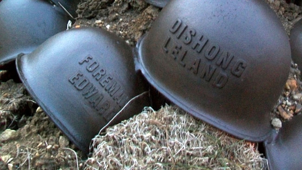 MUSKINGUM COUNTY SUPREME SACRIFICE MEMORIAL HELMETS A