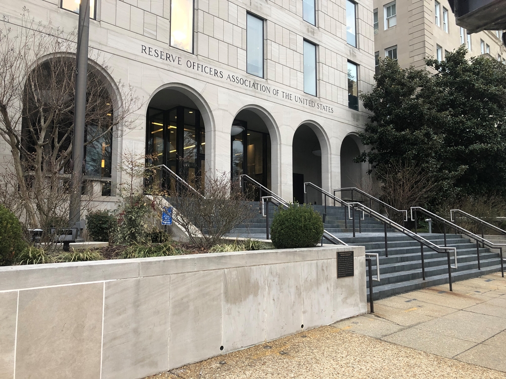 THE MINUTEMAN MEMORIAL BUILDING