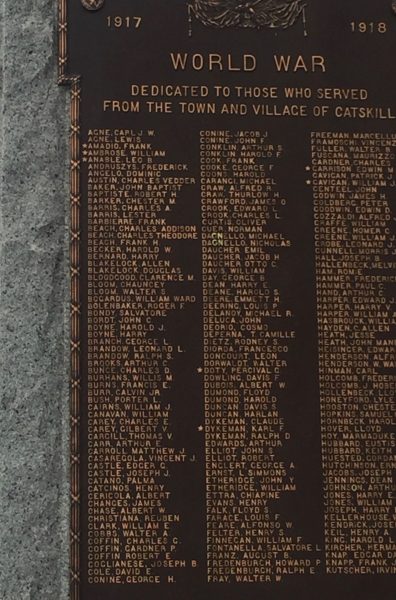 THE WORLD WAR MEMORIAL PLAQUE B