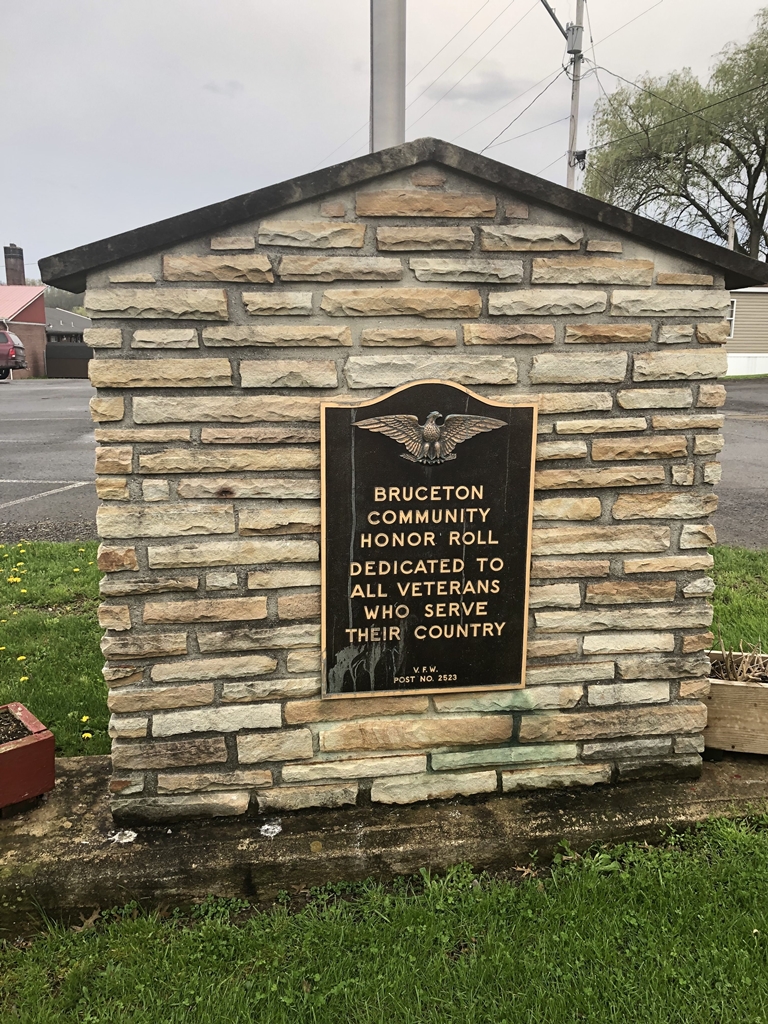 BRUCETON COMMUNITY HONOR ROLL MEMORIAL