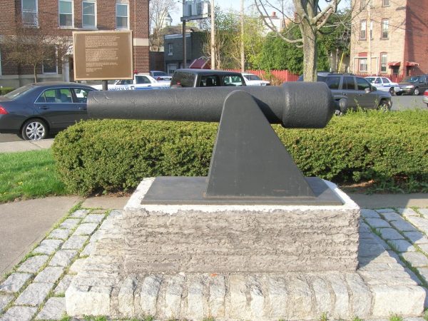 CIVIL WAR PARROTT RIFLE WAR MEMORIAL