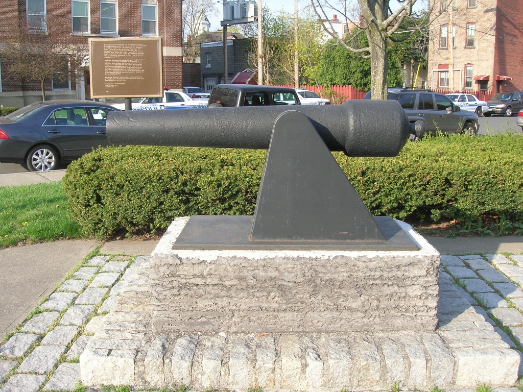 CIVIL WAR PARROTT RIFLE WAR MEMORIAL