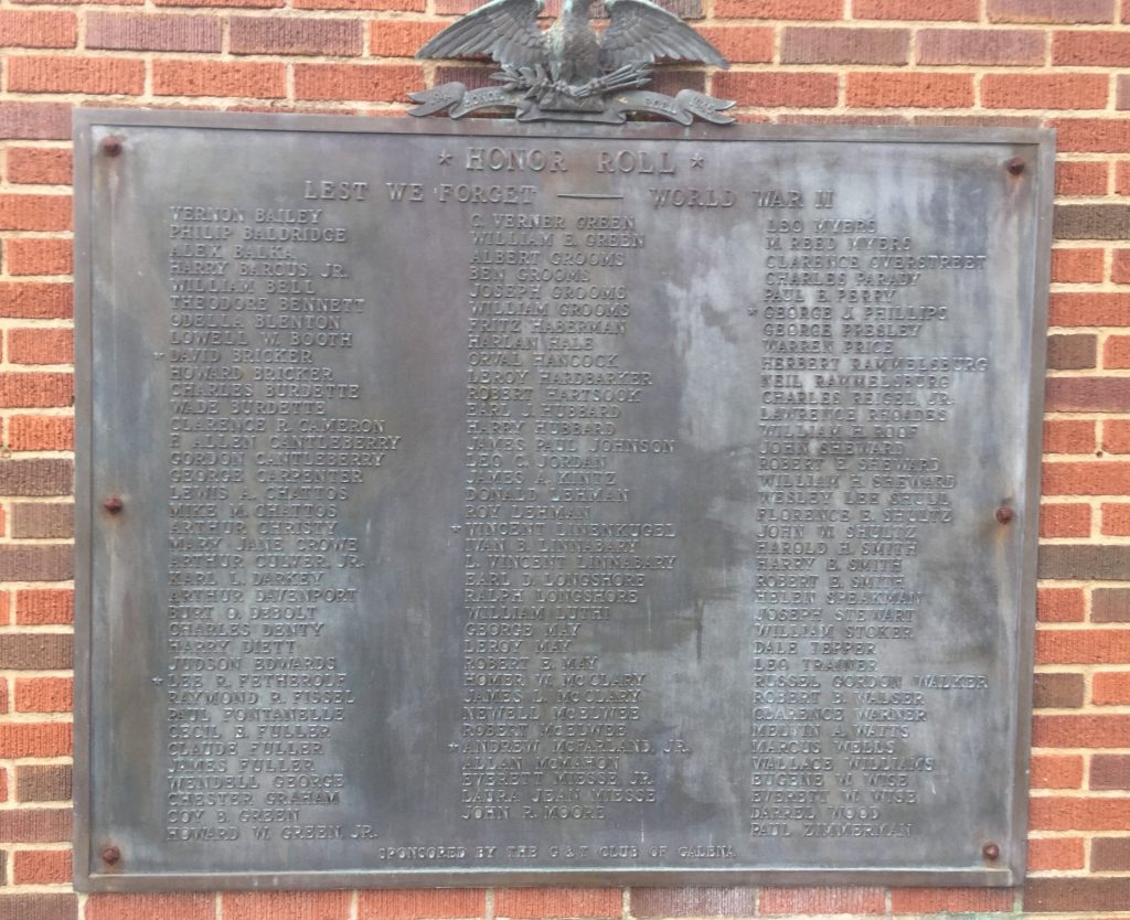 G & T CLUB OF GALENA WORLD WAR II MEMORIAL PLAQUE