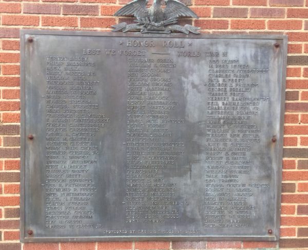 G & T CLUB OF GALENA WORLD WAR II MEMORIAL PLAQUE
