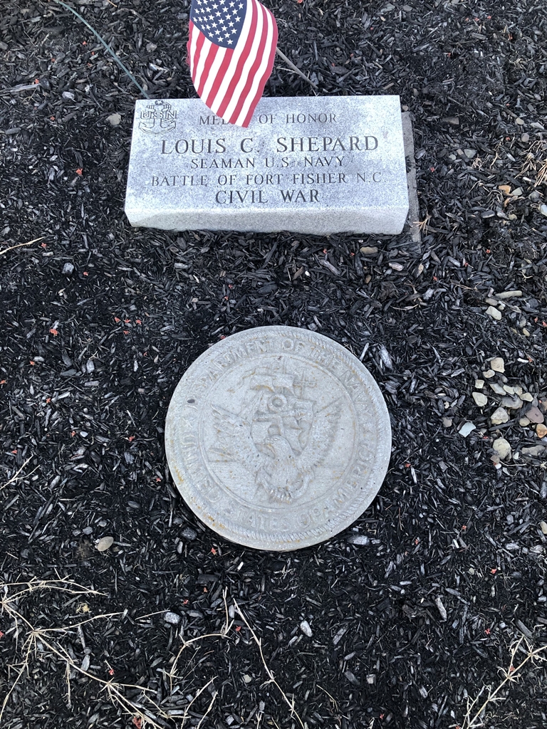 LOUIS C. SHEPARD MEDAL OF HONOR WAR MEMORIAL GRAVE STONE