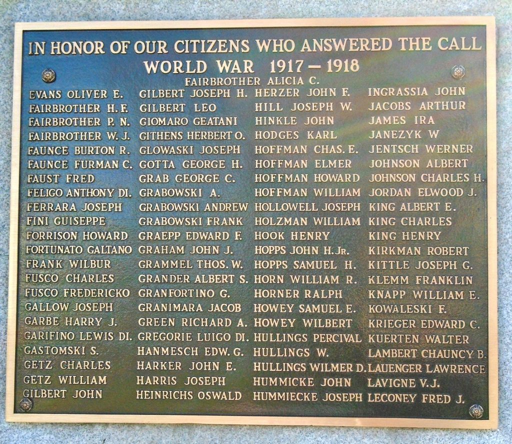 RIVERSIDE WORLD WAR I MEMORIAL PLAQUE B