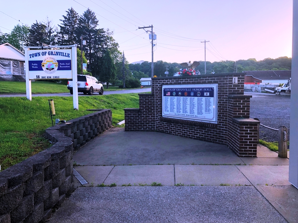 TOWN OF GRANVILLE HONOR ROLL MEMORIAL