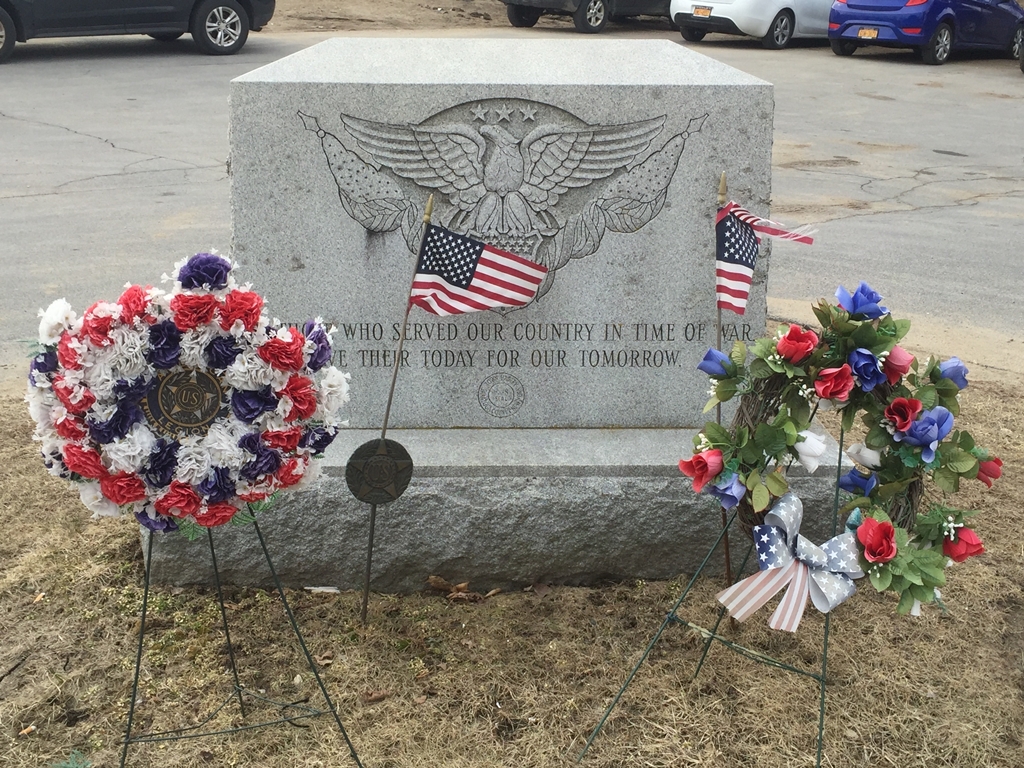 TOWN OF HADLEY WAR VETERANS MEMORIAL